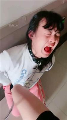 【桃子老师】楼道公开遛狗处刑