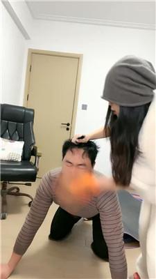 【薇薇情侣主】圈养奴脚下伺候【上】JS250123-5