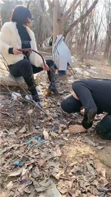 【高傲】户外训狗-鞭打/浓痰/赏赐圣水/骑马