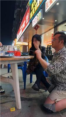 【琴月】户外夜市公开调骚奴【完整版】 JS250416-28