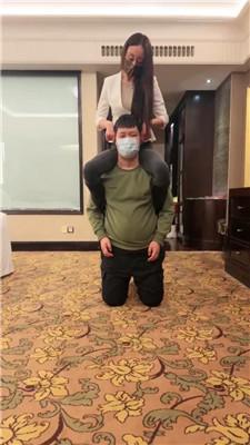 【苒溪】车模S-长靴美腿虐杀贱奴【上】 bf51292