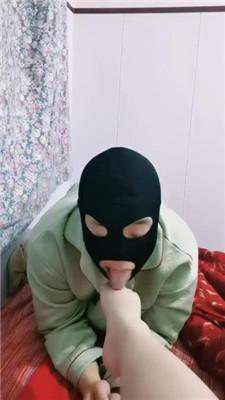 【千面】跪舔原味裸足