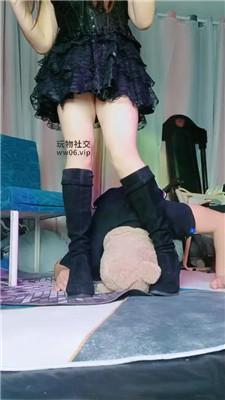 【美柠】高跟长靴踩虐/脚下羞辱CD JS250113-33