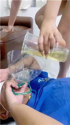 【小怪人】双S-耳光/骑后背/强制舔鞋/碾压踩