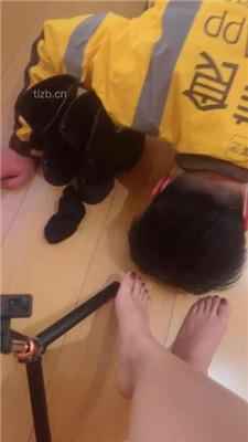 【盖洛】惩罚迟到的外卖员-短靴原味黑棉袜