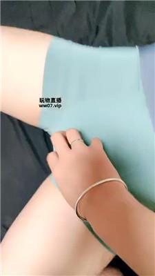 【艾佳】闻舔肉丝脚-强制挠痒 JS250329-1