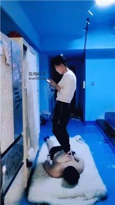 【山兔莓】换两双脏运动鞋踩踏 bf49222