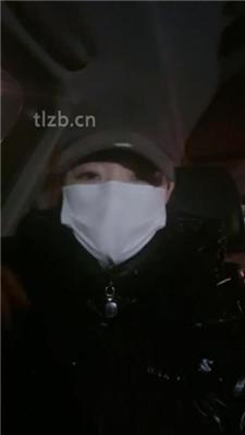 【沐夏夜】夜跑后车内清理脏鞋臭袜