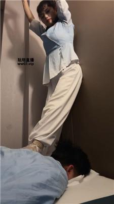 【素人抽水机】开发素人技师踩踏虐【下】 JS250325-41