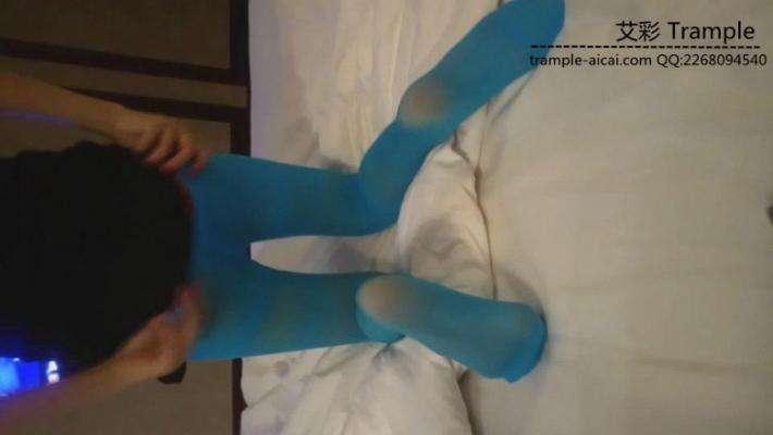 会所小雨美女蓝丝调教