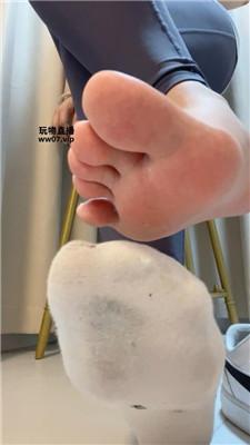 【长沙月女神】脏臭白棉袜洗脑控制    250326-25