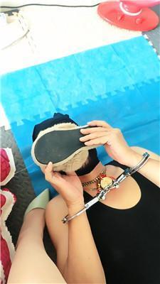 【魅影】手铐绑-掐乳虐-高跟踩 JS250316-38