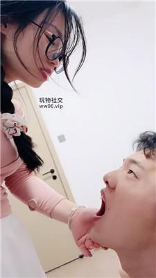 【南月女神】吊绑强制踩踏滴蜡 bf50464