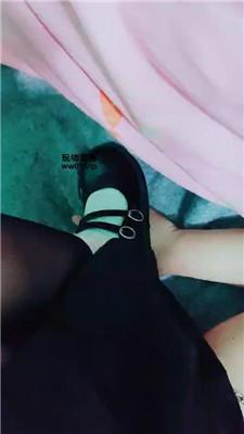 【佳莉】皮鞋白袜玩虐胖狗奴【续集】 JS250314-11