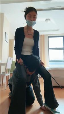 【桃子】狗链遛狗-重度鞭打 JS250322-6