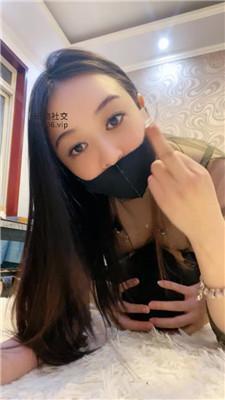 【颜主】性感御姐范S踩虐脚下骚奴 bf49678