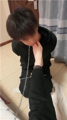 【莹莹】捆绑绿帽男友虐废 JS250216-11