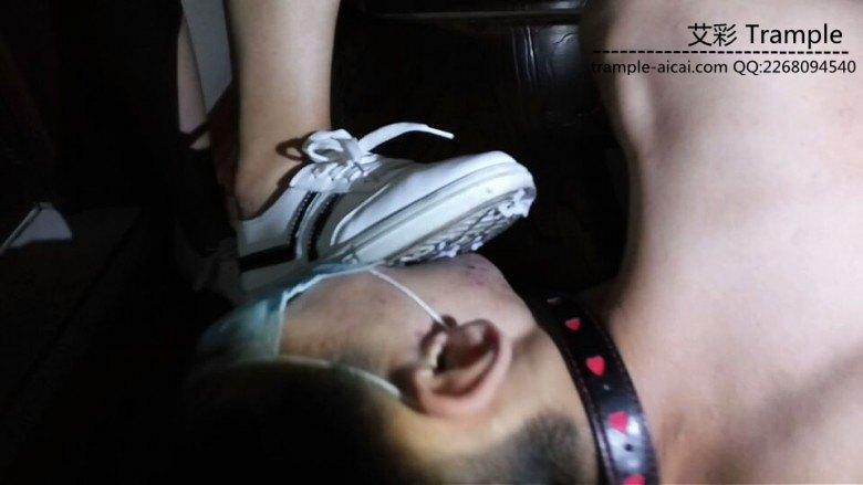 脏鞋喂食米饭混合圣水最后m呕吐不止（绝对真实）