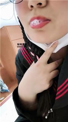 【蛮蛮呀】可爱妹妹羞辱抖M哥哥 JS250316-31