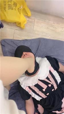 【甜味药丸】调变装狗-原味脚插嘴/丝袜捂脸窒息/骑狗脖/喂圣水