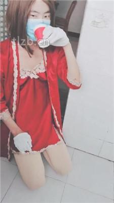 【美容院S】变装狗奴对着长靴肉丝发骚