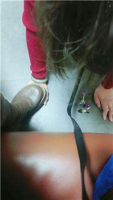 【娜S】脏长靴白袜玩虐母畜 JS250318-16