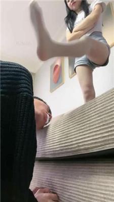 【樱木花椒】调00后小笨狗-手脚耳光/踢裆恋足