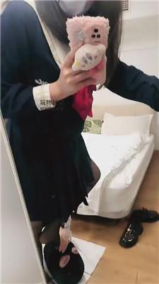 【喵喵大王】黑丝脚踩虐/坐脸窒息/踩踏喂食【完整版】JS250123-31