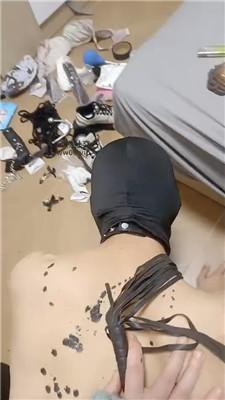 【琪琪主人】骑马/白袜裸足狂舔 JS250217-20