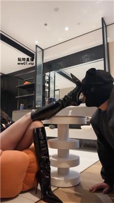 【亚兮s】雪地靴+高跟+长靴踩虐 bf51497