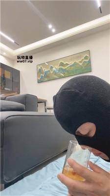 【拉克丝】喝超黄圣水/舔超臭裸足  JS250312-20