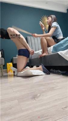 【小凤梨】双S-纹身小妹的刑奴【双视角版】 bf50670