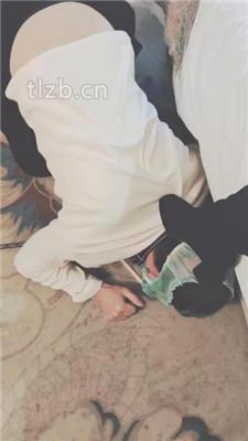 【美容院S】内裤套头/长靴踩虐/鞭打/转胯