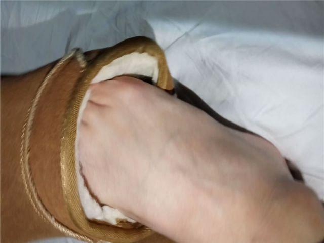 GB16112101鸽宝S第一视角雪地靴裸足语言羞辱调教