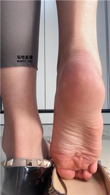 【酒鸽】偷窥视角短丝控    250324-2