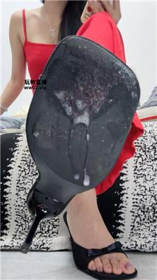 【米奇妙妙屋】带着你们的祖宗滚进来    250411-17