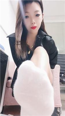 【依依】被妈妈炸干    250215-14