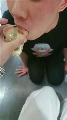 【茹玉】开发小奶狗舔脚 JS250426-27