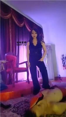 【魔鬼天使】御姐S刑房踩虐 bf51505