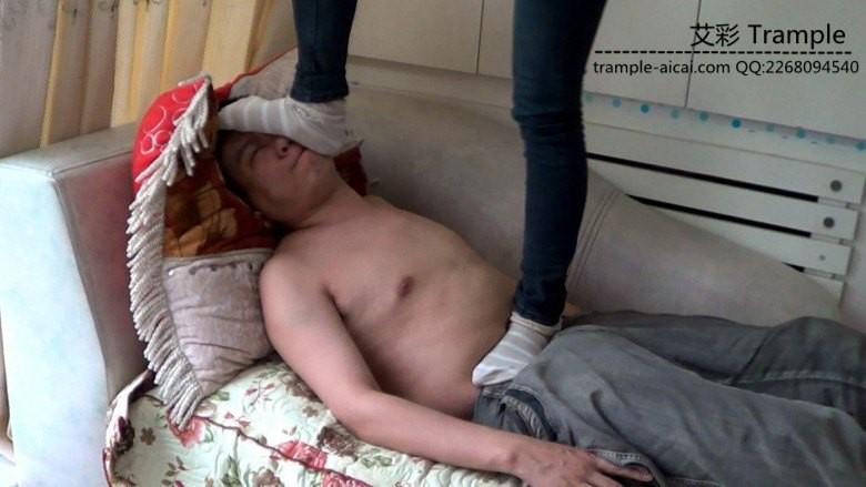 黑冰臭条纹袜子虐奴