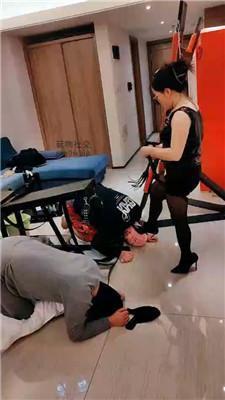 【魅尊】3M-骑马黑丝踩虐骚奴 JS250120-44