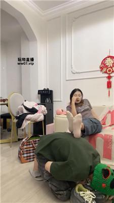 【Qi7】多双脏鞋物化人体擦鞋器 JS250416-27