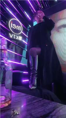 【傲雪】KTV-清理脏长靴黑丝 JS250318-23