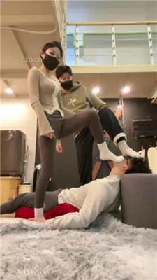 【菜小心】情侣主狗笼圈养虐绿帽/强制吃byt