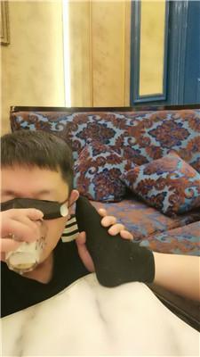 【文文文】KTV-短靴脏黑袜子蹂躏 JS250223-22