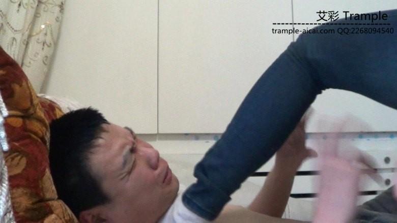 黑冰臭条纹袜子虐奴