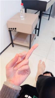 【怡宝】超美玉足捂脸窒息 bf51613