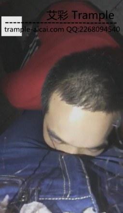 VIVI户外调教鞋奴