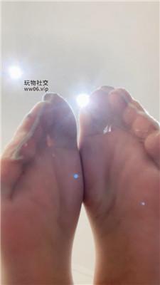 【伊柔】盯设    250216-18