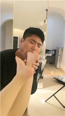 【诗琪】奶狗品尝姐姐的jio JS250308-12